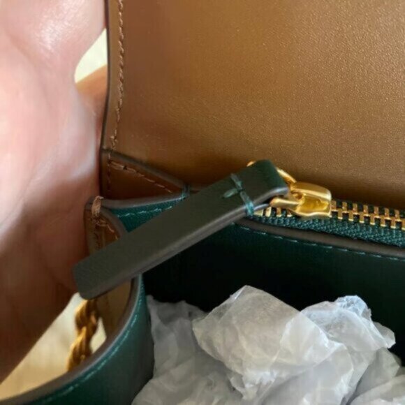 Tory Burch Shoulder Bag - Picture 4 of 7